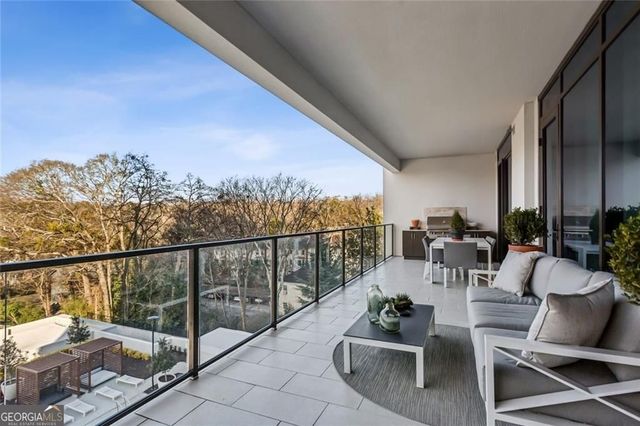 2520 Peachtree Road 602, Atlanta, GA 30305