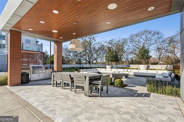 2520 Peachtree Road 602, Atlanta, GA 30305