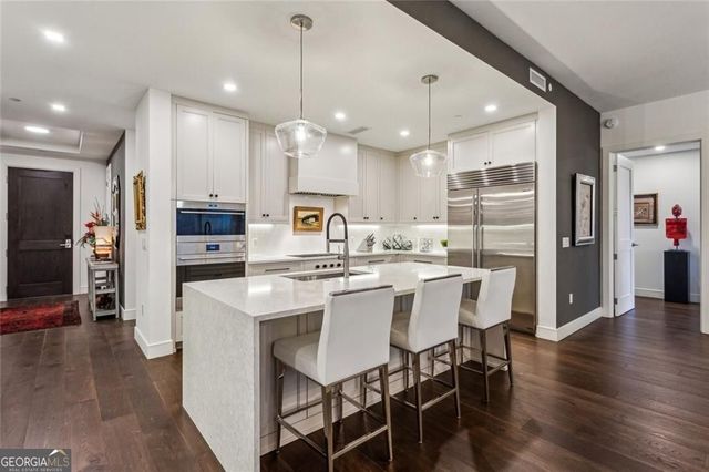 2520 Peachtree Road 602, Atlanta, GA 30305