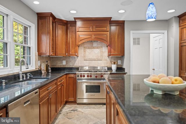 6710 WEMBERLY WAY, Mclean, VA 22101