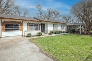 11746 Somerset Lane, Houston, TX 77093