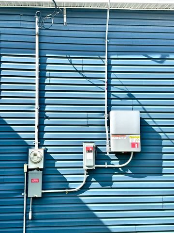 1405 S Central Avenue, Cicero, IL 60804