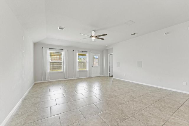 3010 Specklebelly Drive, Baytown, TX 77521