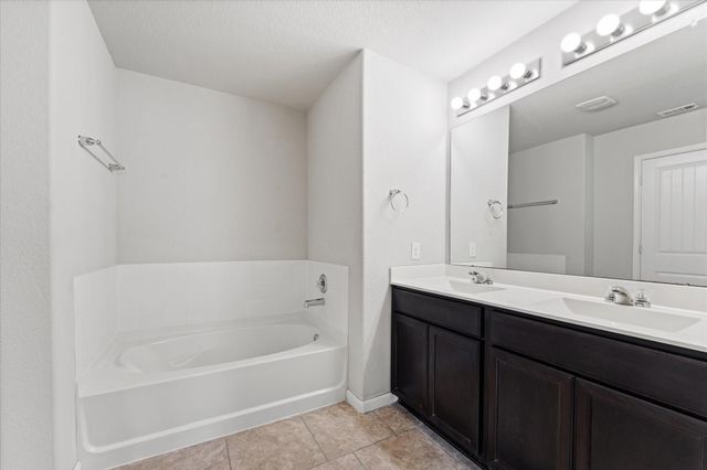 3010 Specklebelly Drive, Baytown, TX 77521