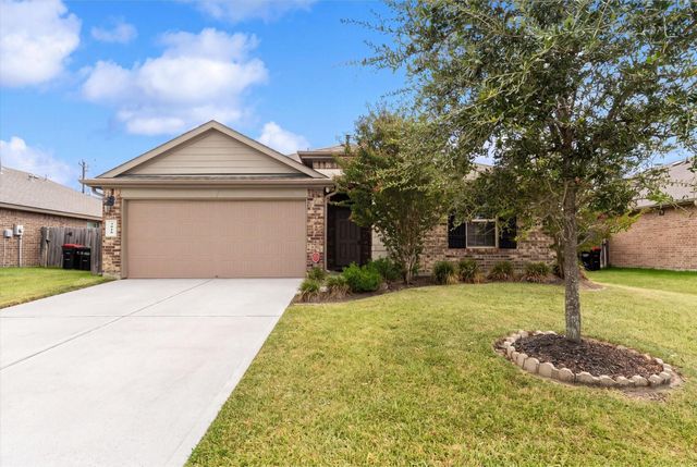 3010 Specklebelly Drive, Baytown, TX 77521