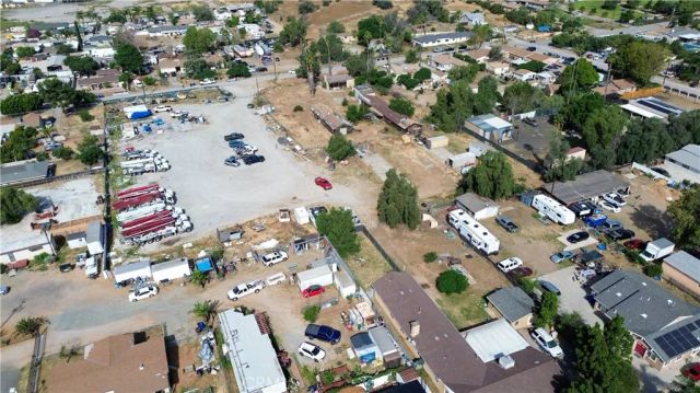 4118 Vernon, Jurupa Valley, CA 92509