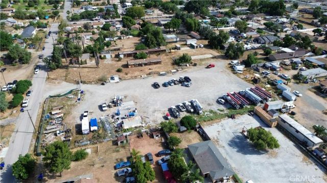 4118 Vernon, Jurupa Valley, CA 92509