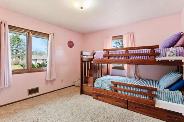 732 Vicky Lane, Lino Lakes, MN 55014