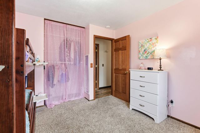 732 Vicky Lane, Lino Lakes, MN 55014