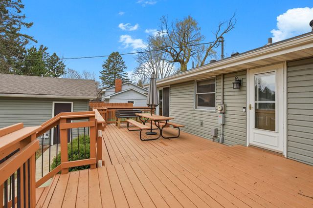 732 Vicky Lane, Lino Lakes, MN 55014