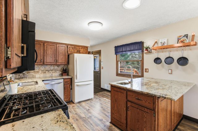 732 Vicky Lane, Lino Lakes, MN 55014