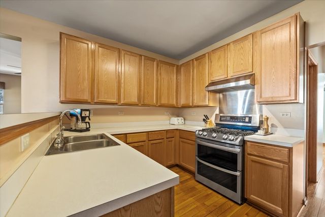 2385 Barnhart Street, West Chicago, IL 60185