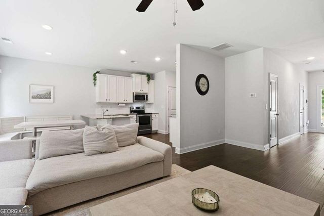 10139 Benton Woods Drive, Covington, GA 30014
