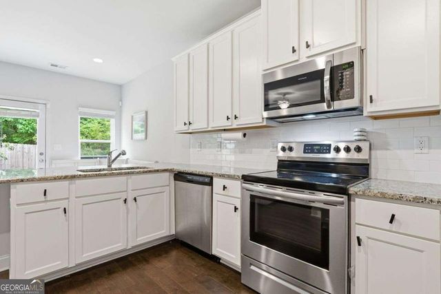 10139 Benton Woods Drive, Covington, GA 30014