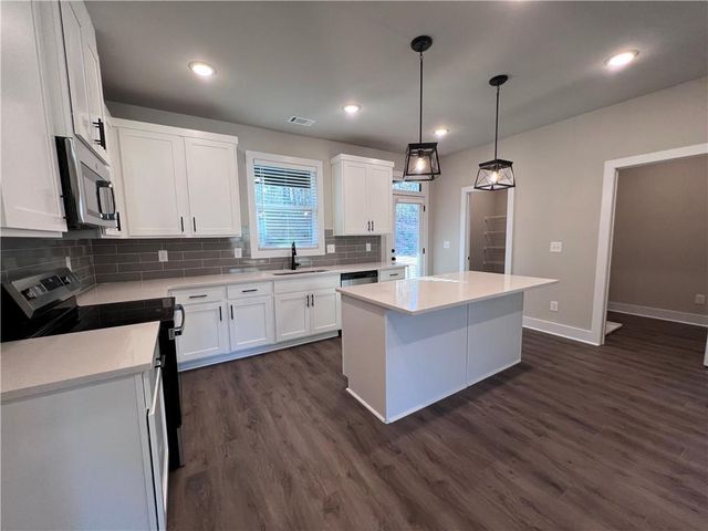 28 Rock Park Way 23, Tucker, GA 30084