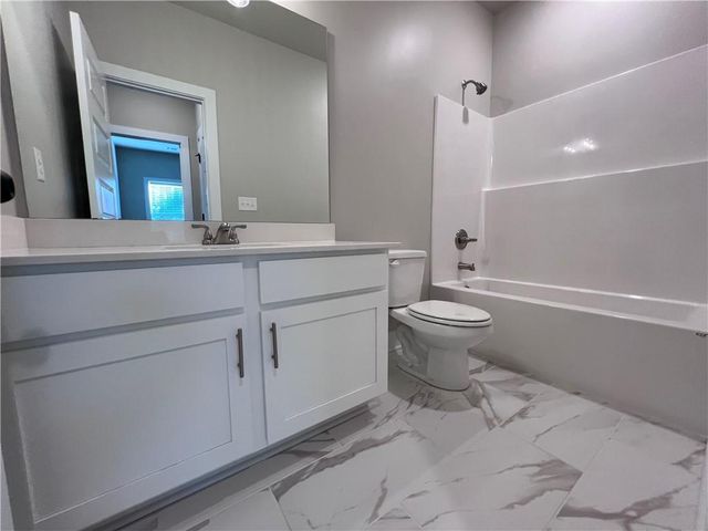 28 Rock Park Way 23, Tucker, GA 30084