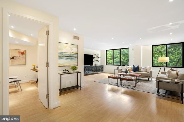 5225 POOKS HILL RD #520N, Bethesda, MD 20814