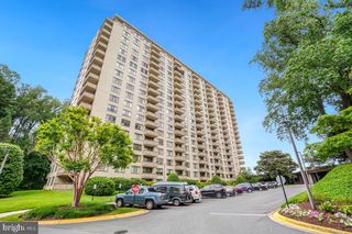 5225 POOKS HILL RD #520N, Bethesda, MD 20814