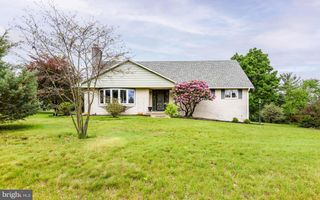 218 THREE SQUARE HOLLOW RD, Newburg, PA 17240