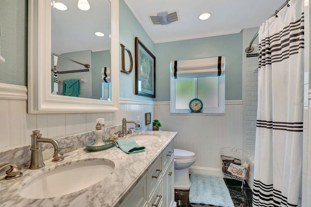 4395 SARASOTA AVENUE, Sarasota, FL 34234