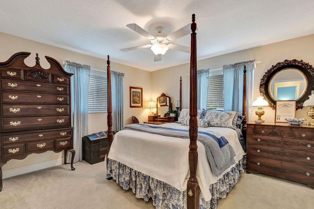 4395 SARASOTA AVENUE, Sarasota, FL 34234