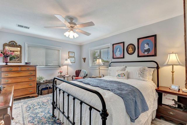 4395 SARASOTA AVENUE, Sarasota, FL 34234