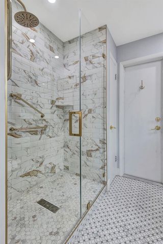 4395 SARASOTA AVENUE, Sarasota, FL 34234