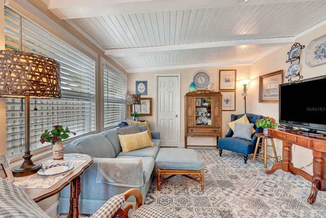 4395 SARASOTA AVENUE, Sarasota, FL 34234