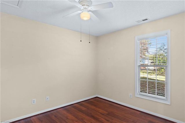 1220 Millerwood Drive, Winston-salem, NC 27106