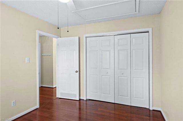 1220 Millerwood Drive, Winston-salem, NC 27106