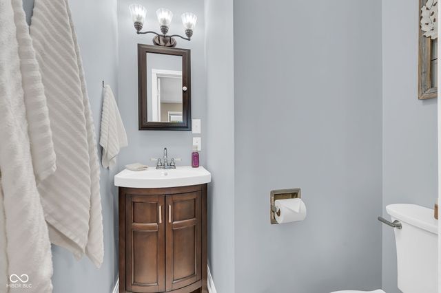 6784 E County Road 100 S, Avon, IN 46123