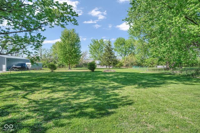 6784 E County Road 100 S, Avon, IN 46123