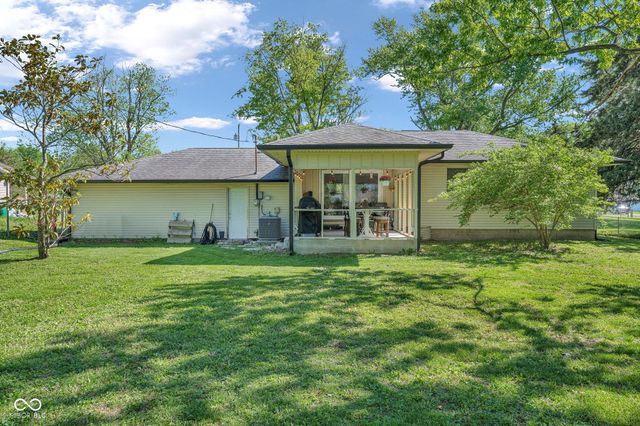 6784 E County Road 100 S, Avon, IN 46123