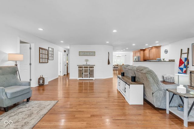 6784 E County Road 100 S, Avon, IN 46123