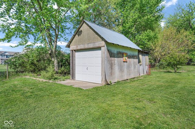 6784 E County Road 100 S, Avon, IN 46123