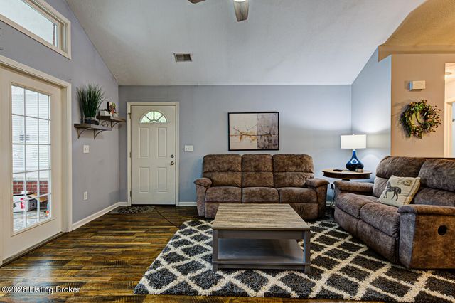 12205 Big Bear Pl, Jeffersontown, KY 40299