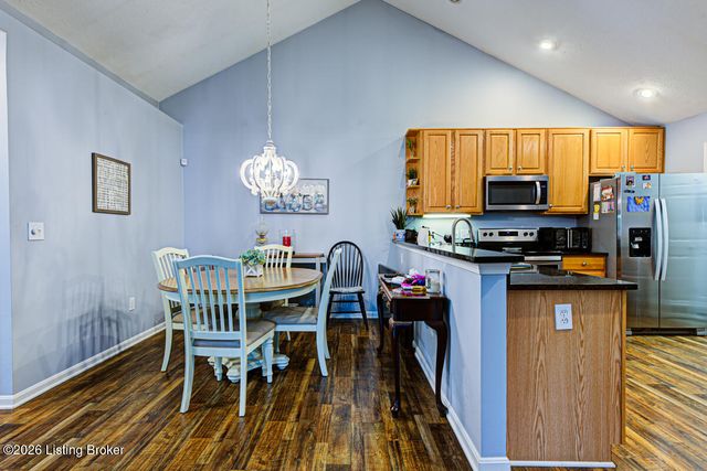12205 Big Bear Pl, Jeffersontown, KY 40299
