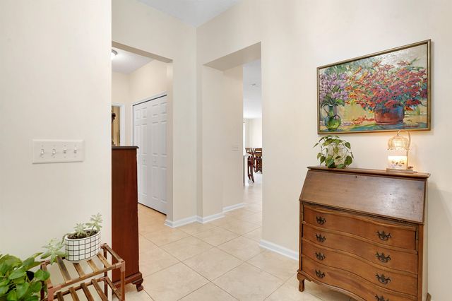 553 Casa Sevilla Ave, St Augustine, FL 32092