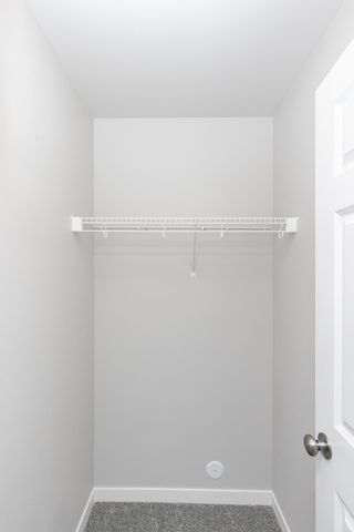 833 60th Avenue W, West Fargo, ND 58078