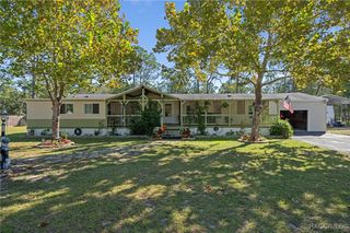 4641 S Slash Pine Avenue, Homosassa, FL 34446