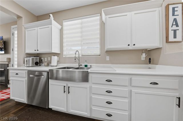 2431 Allegretto Avenue, Henderson, NV 89052