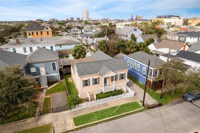 613 9th Street, Galveston, TX 77550