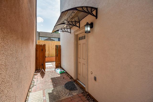 5931 Turtle Beach Lane, Houston, TX 77036