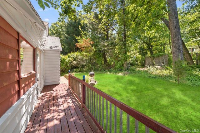 184 Lake Drive, Lake Peekskill, NY 10537