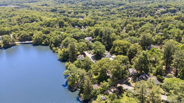 184 Lake Drive, Lake Peekskill, NY 10537