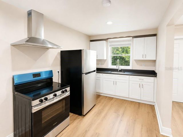4816 33RD STREET W C, Bradenton, FL 34207