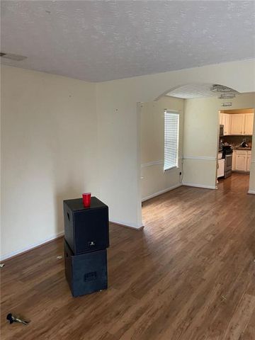 655 Gardinia Drive, Mcdonough, GA 30253