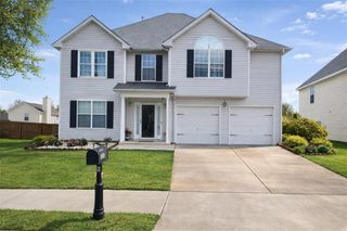 655 Gardinia Drive, Mcdonough, GA 30253