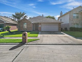 7419 Superior Drive Drive, Baytown, TX 77521