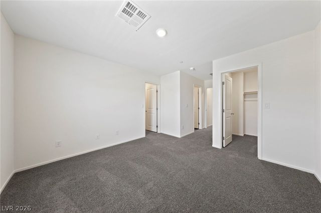 7909 Whisper Words Avenue, Las Vegas, NV 89113